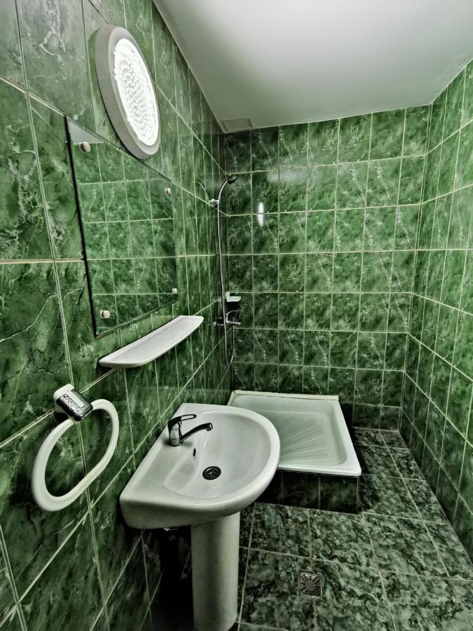 International Recola Motel Băneşti Buitenkant foto